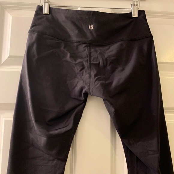Lululemon Capri - Picture 4 of 6